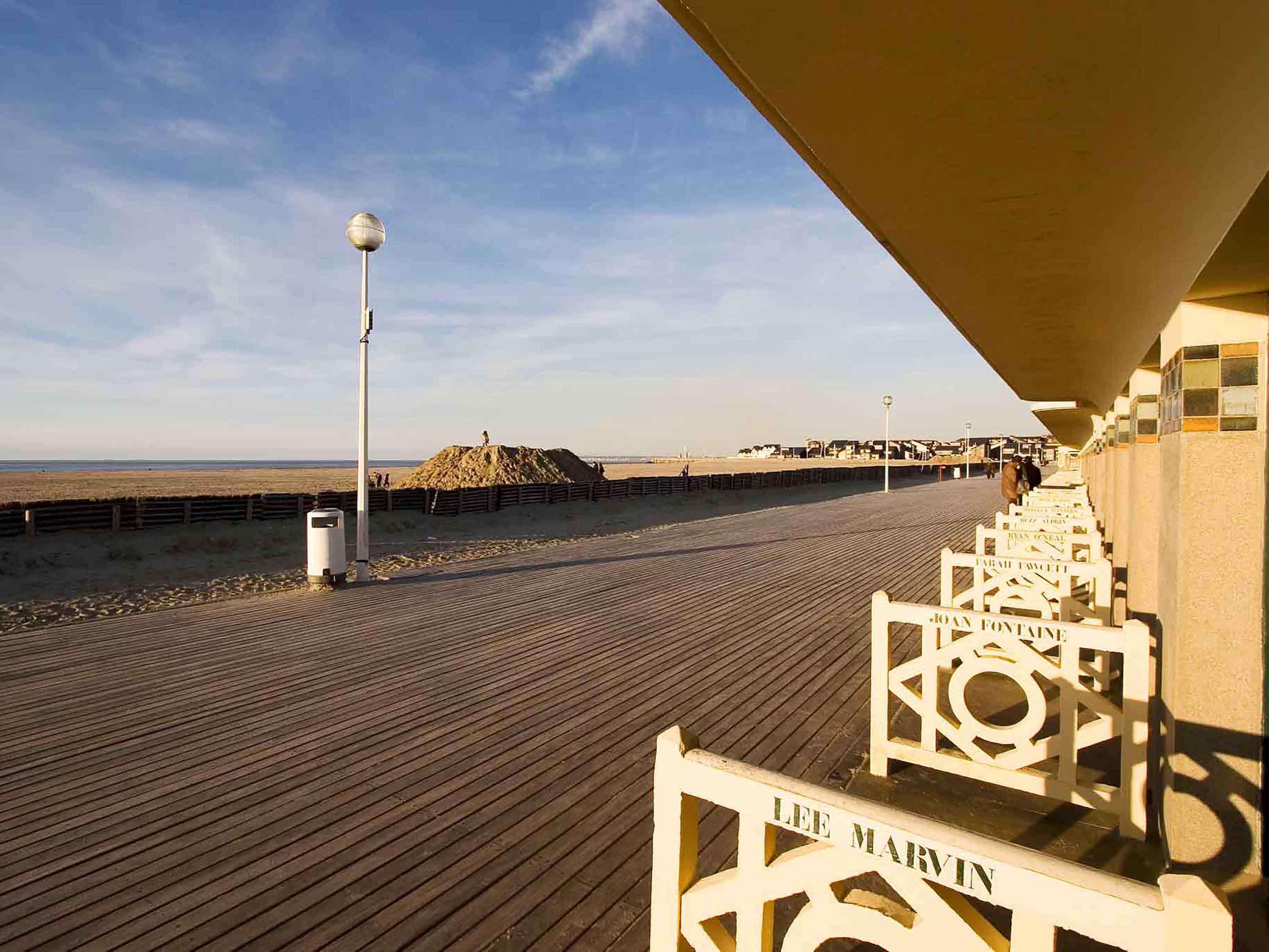 Mercure Deauville Centre Exteriör bild