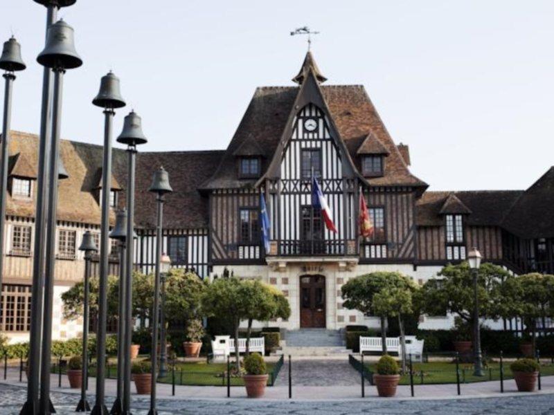 Mercure Deauville Centre Exteriör bild