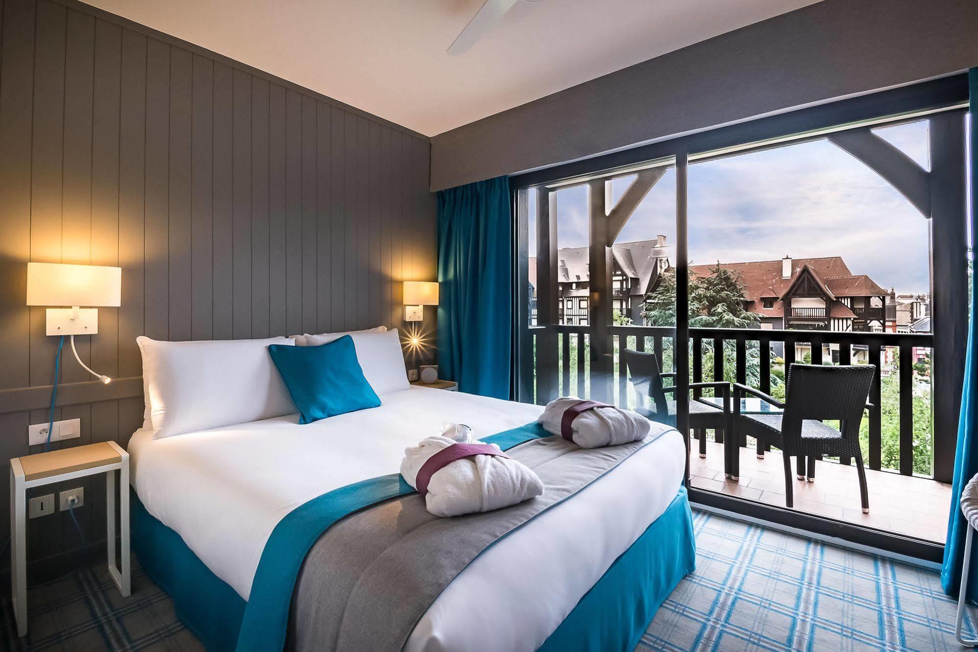 Mercure Deauville Centre Exteriör bild